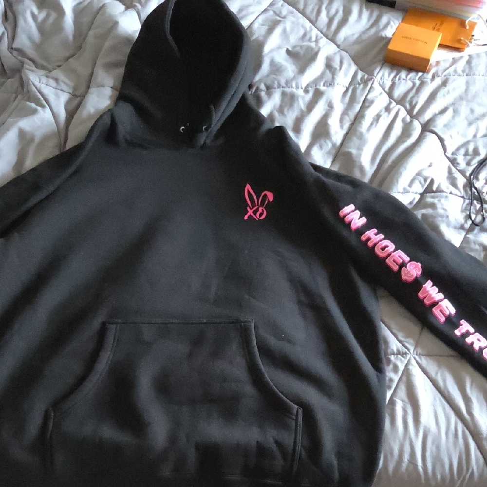 New Unused BunnieXO We Trust XL Hoodie